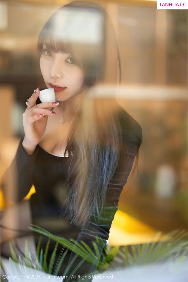 陈芝 芝芝Booty [XiuRen]高清写真图 2021.12.09 No.4322 芝芝Booty第25张图片
